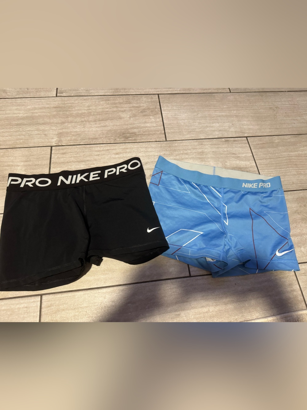 Lot of 2 Nike Pro Women’s Compression Shorts L